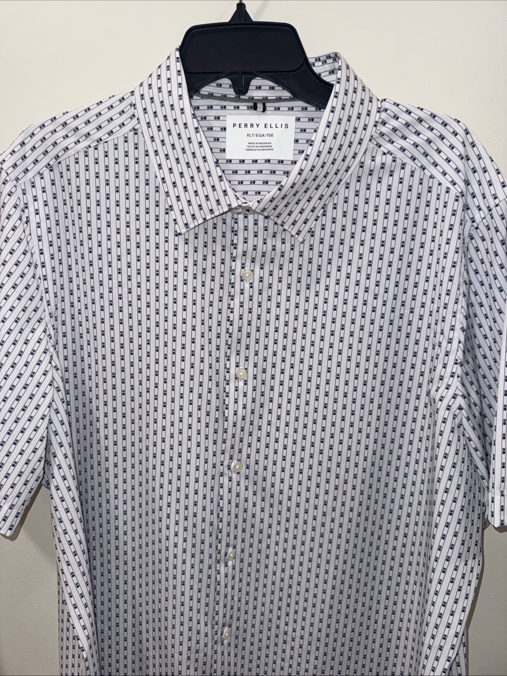 Perry Ellis Button Up Shirt, Geometric Pattern (white, blue, gray) XLT, NWOT